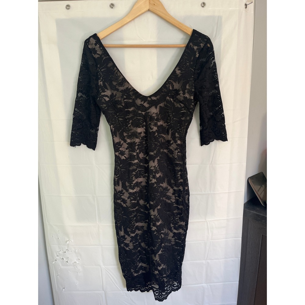 Cameo Black Floral Lace V-Neck Bodycon Midi Dress 3/4 Sleeve Nude Lining